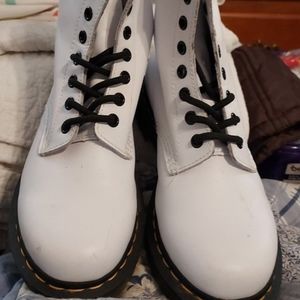 Dr. Martens 1460